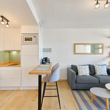 Apartment Hola Charming & Old Town